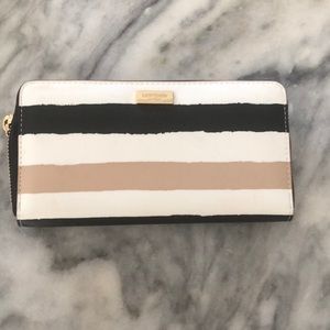 Kate spade wallet